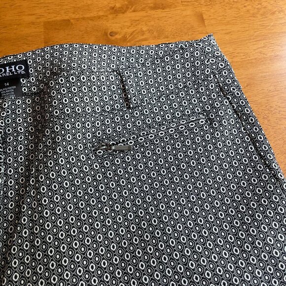 NWOT Size 14 Soho Apparel Ltd. black-white patterned pants - Picture 6 of 7